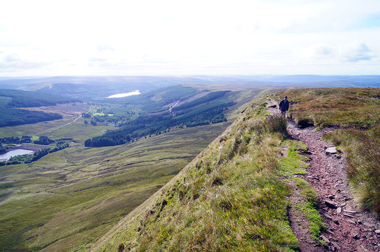 Looking south from Graig Fan Ddu