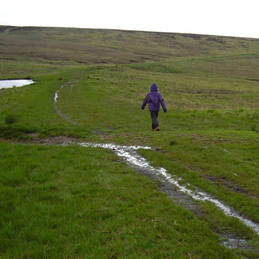 Former Turnpike Road, now a footpath