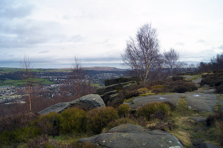 Looking back to Bingley from Druid's Altar