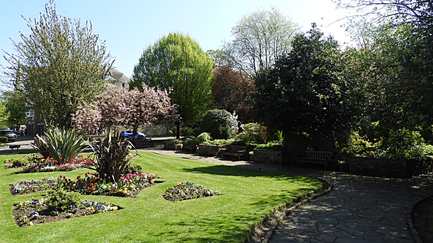 Beautiful parkland near Ilkley Bandstand