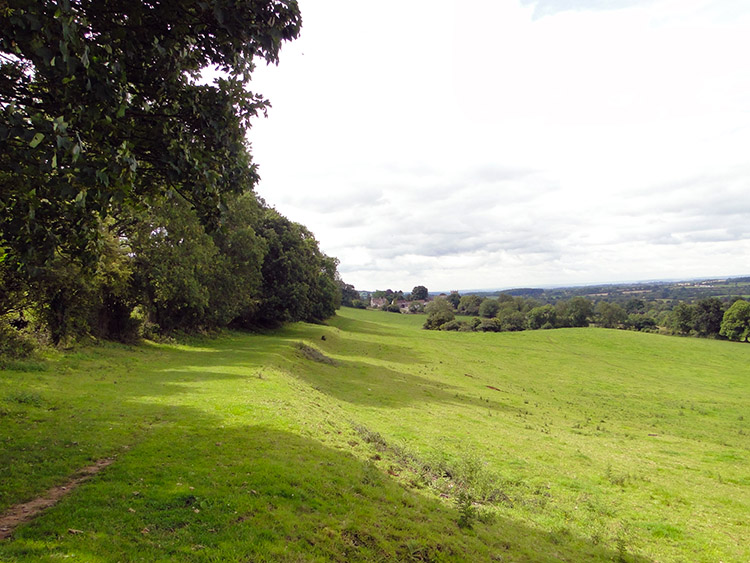 Walking from Little Sodbury to Old Sodbury