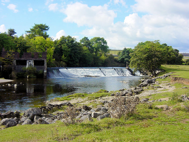 Weir near Linton Falls
