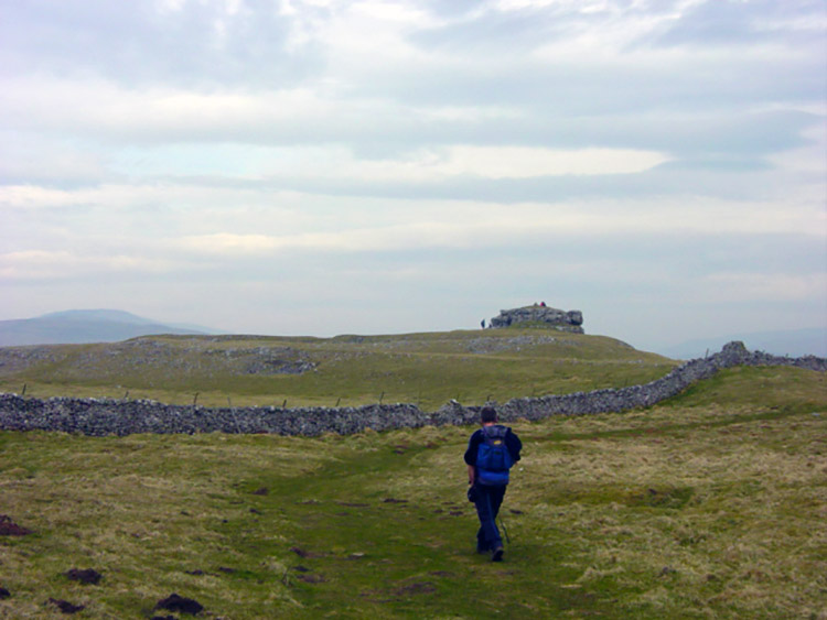 Approaching Conistone Pie