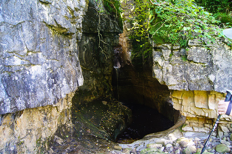 Ease Gill Kirk