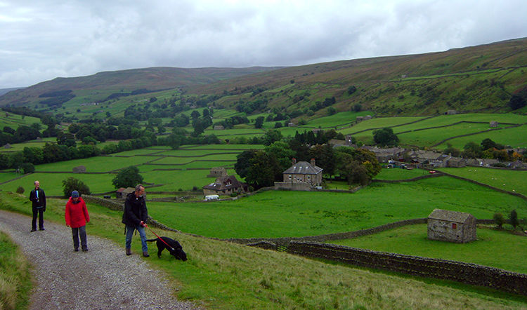 Climbing from Muker to Kisdon