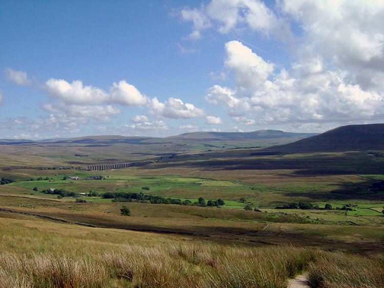 Ribblehead Viaduct and Pen-y-Ghent