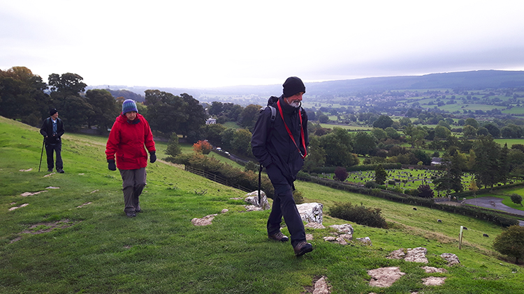 Climbing up to Leyburn Shawl