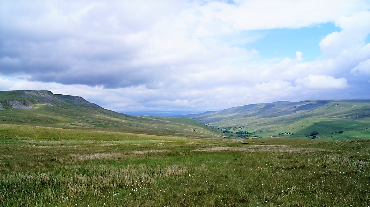 View back to Wild Boar Fell and Mallerstang