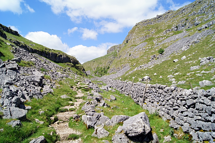 The path through Watlowes