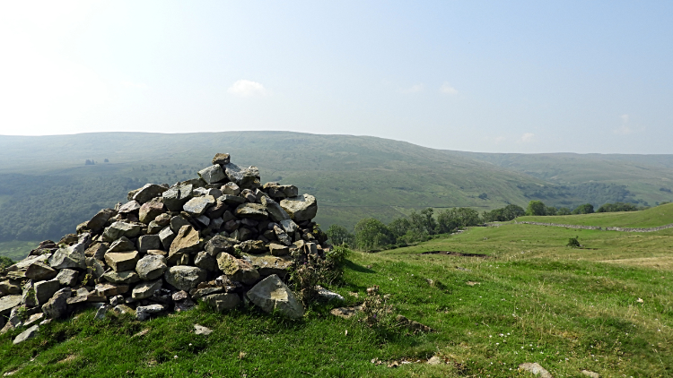 View to Langstrothdale and Horse Head