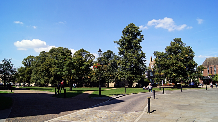 Minster Place, Ely