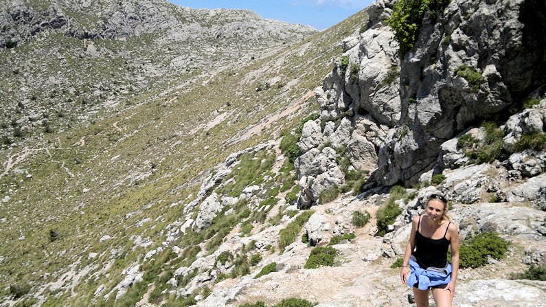 Climbing to the summit of Puig de Massanella