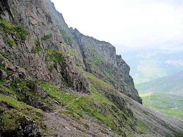 The path round to Lords Rake from Mickledore