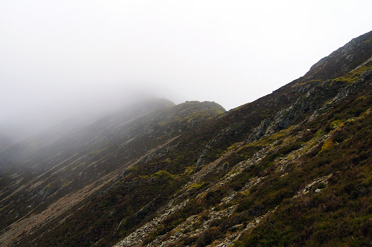 Cloud closing in on the Scar near Crag Hill