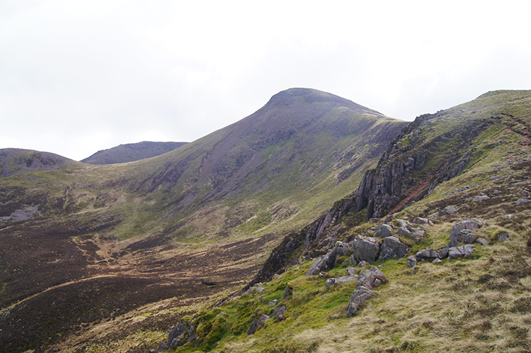 On Lingcomb Edge