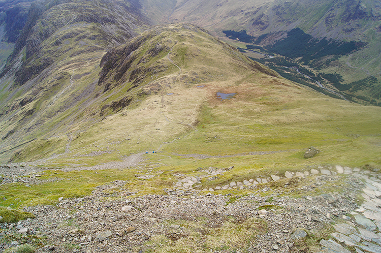 The steep path down to Seat