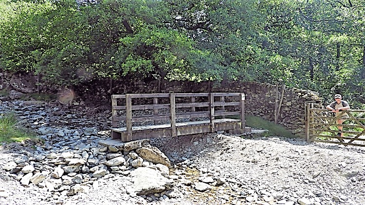 Footbridge over Dubhow Beck