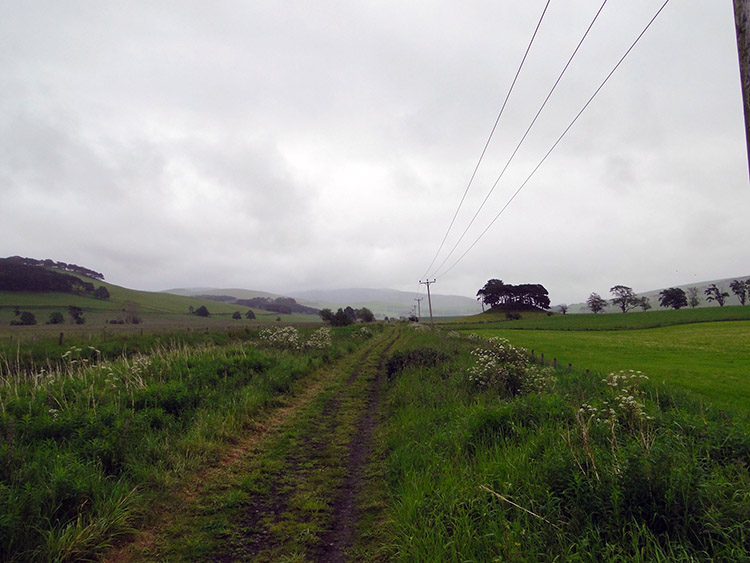 Following the dismantled railway to Broughton