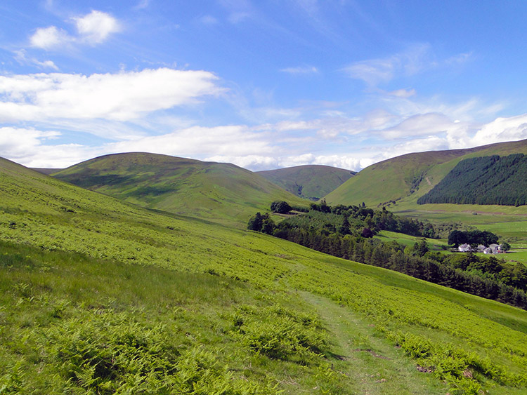 Approaching Pikestone Rig