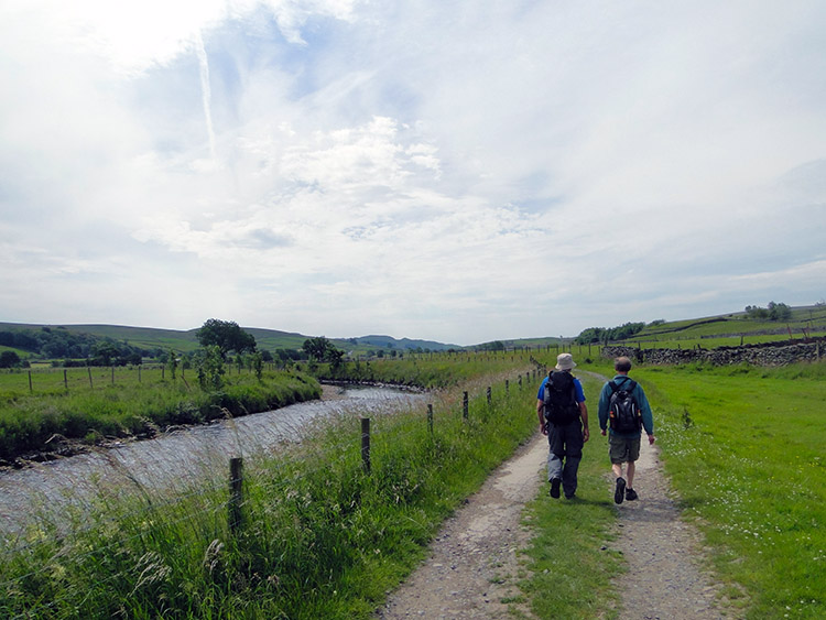 Alongside the River Ribble to Helwith Bridge