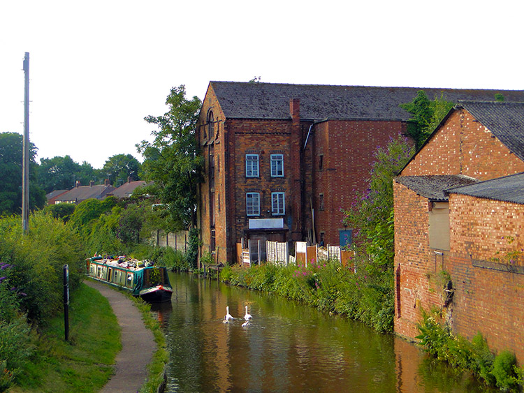 Trent and Mersey Canal, Rugeley