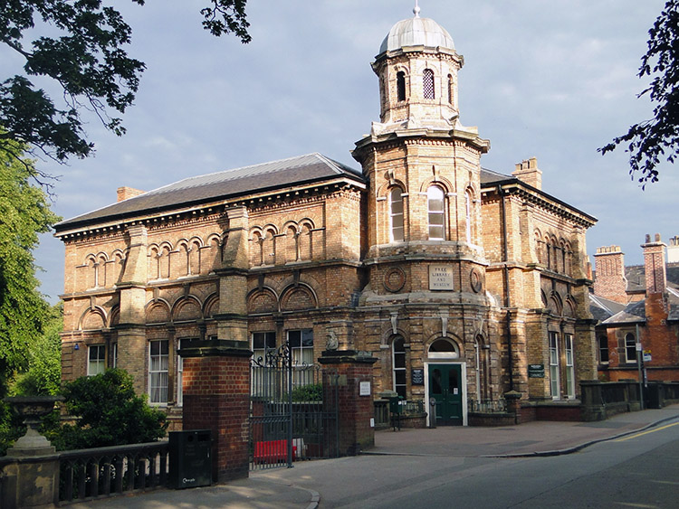 Free Library and Museum, Lichfield