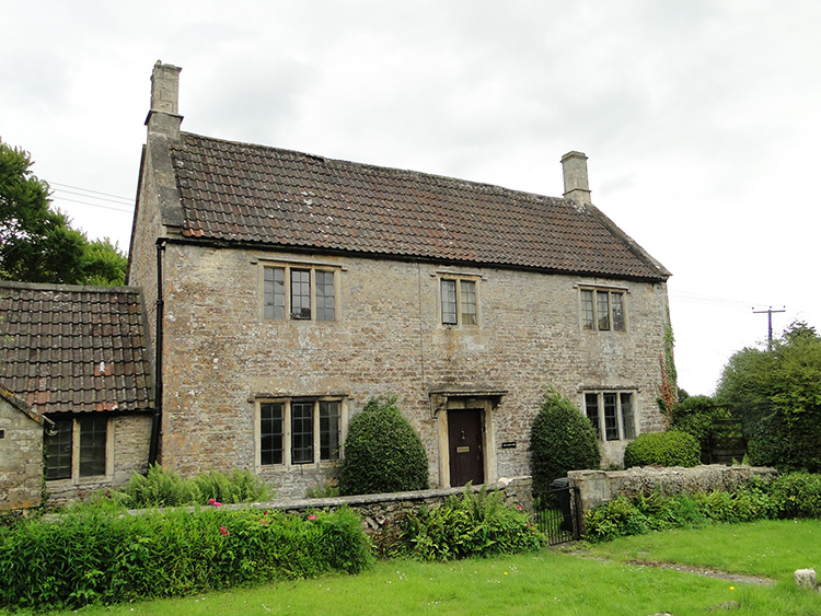 Cotswold House in Dyrham