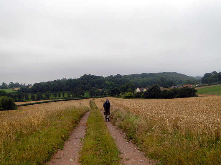 Approaching King's Cliff