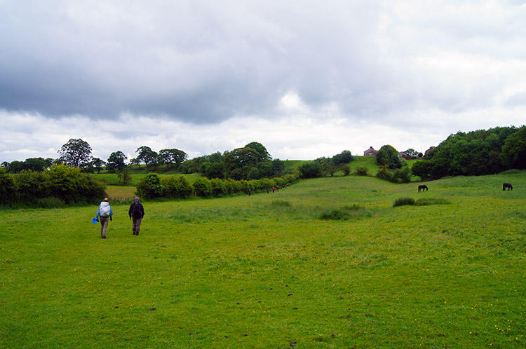 Walking through fields near Cambeckhill