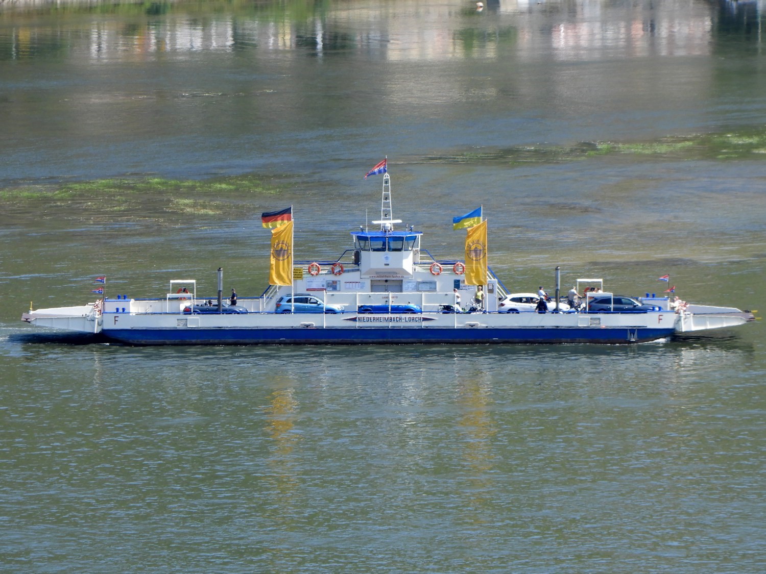 Niederheimbach and Lorch Ferry