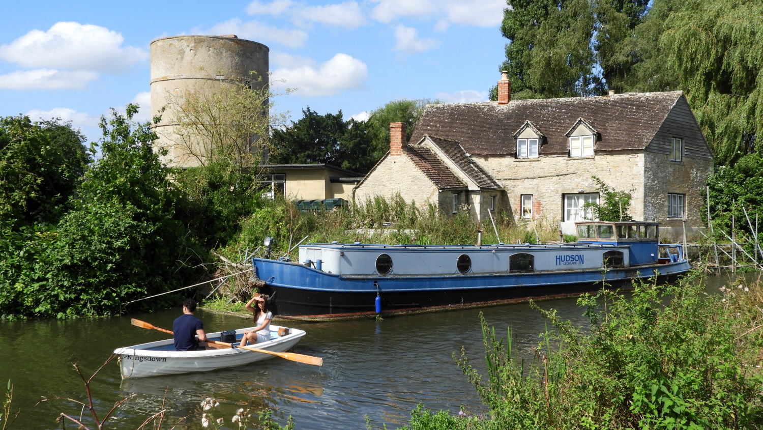 Round House on the Thames and Severn Canal