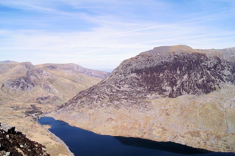 Looking back down to Llyn Ogwen from Heather Terrace