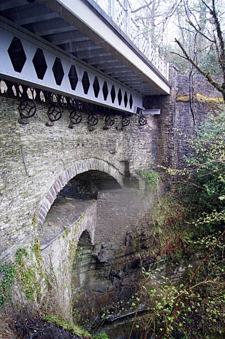 Devil's Bridge