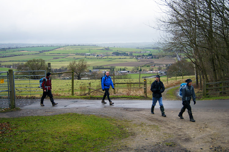 Walking from Harewood village into Harewood Park