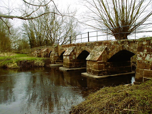 Hampton in Arden packhorse bridge