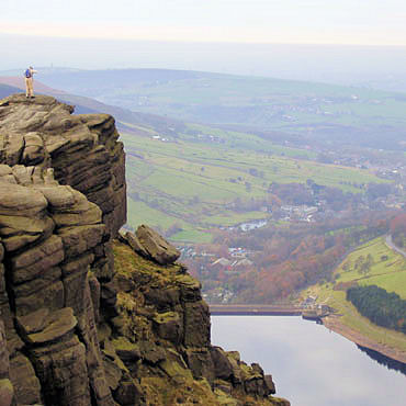 Dovestone Rocks