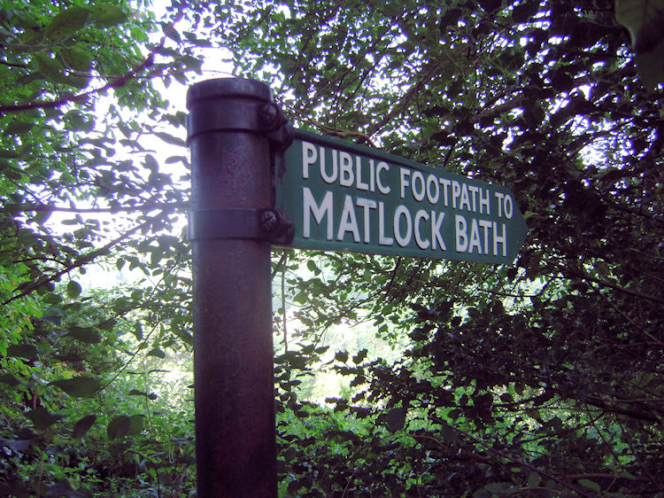Sign pointing the way to Matlock Bath