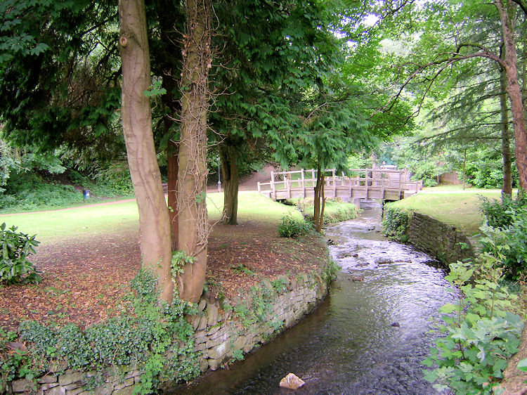 Park near St Giles Church