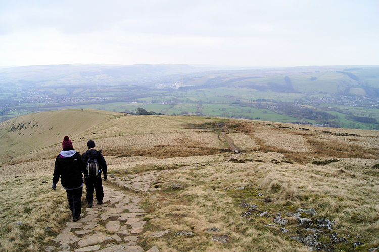 Descending from Lose Hill towards Hope