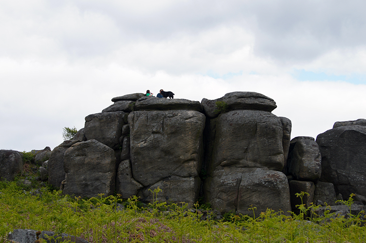 Popular gritstone feature near Gardom's Edge