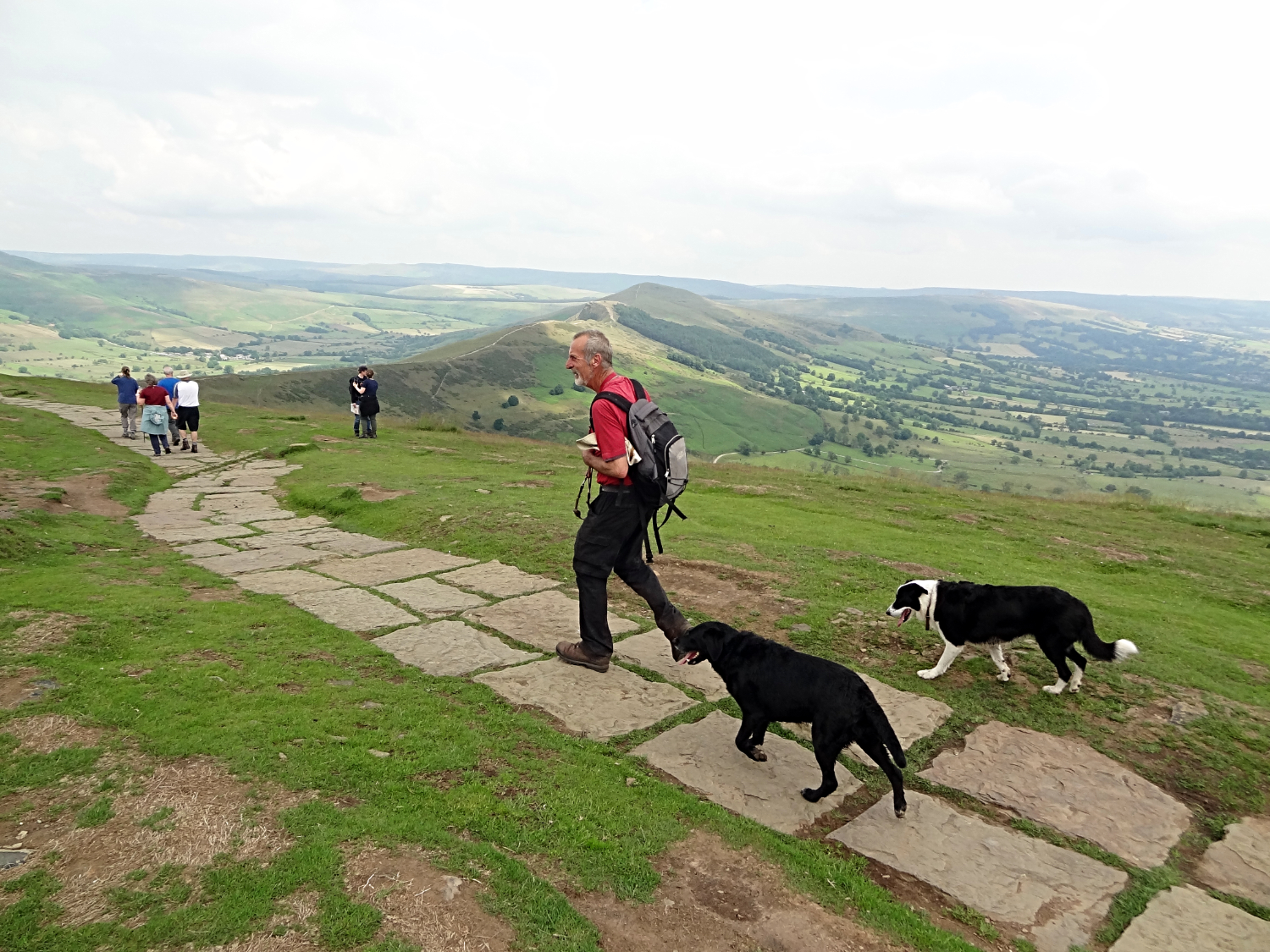 Heading from Mam Tor along the Great Ridge