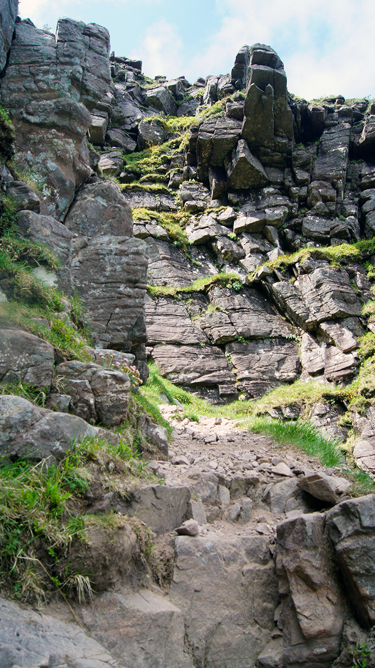 Scramble option on Bealach Mòr