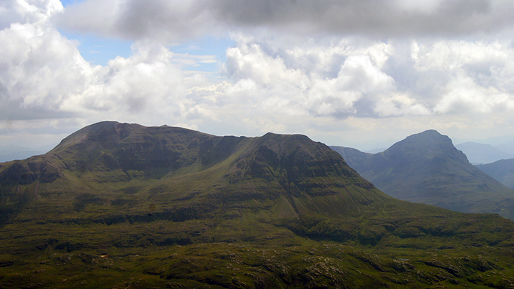 Cùl Mòr and Cùl Beag