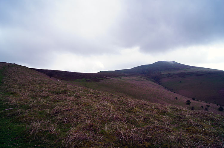 The summit of Sugar Loaf comes into view