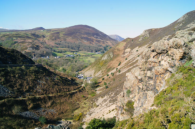 Echo Rock and Sychnant Pass