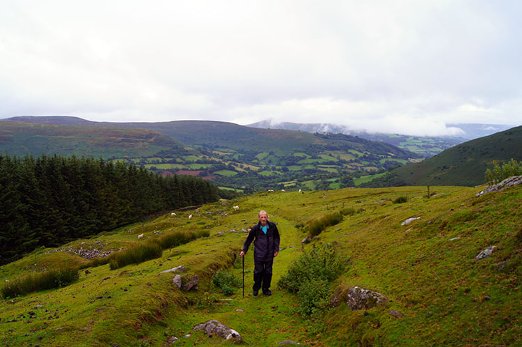 Climbing on Tal Trwynau towards Pen Twyn Glas