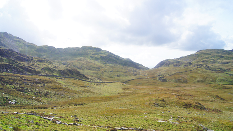 Climbing to Castell (Clogwyn Coch)