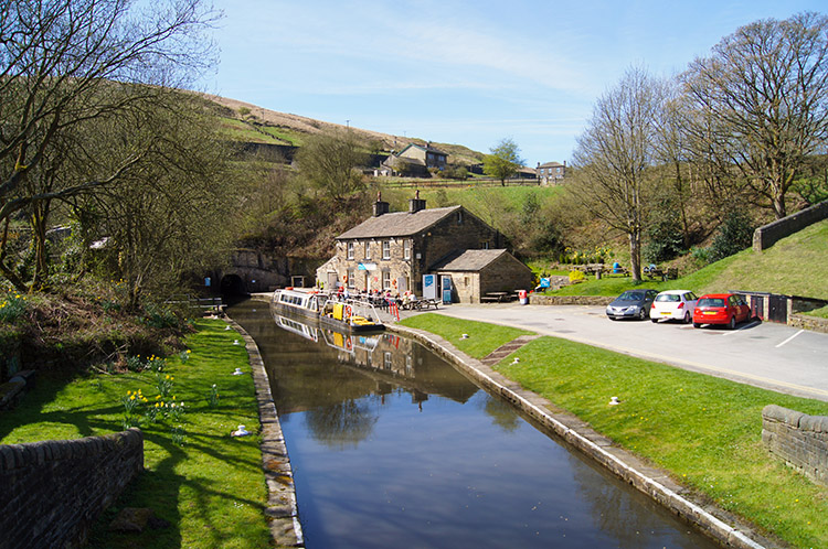 Standedge Tunnel End, Marsden