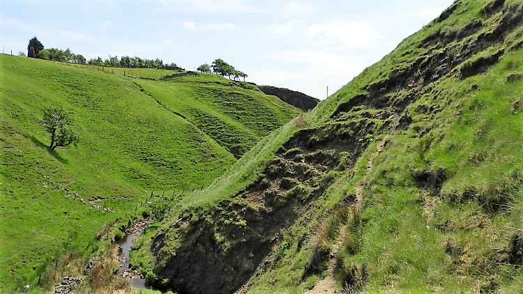 Interlocking spurs, Pudsey Clough